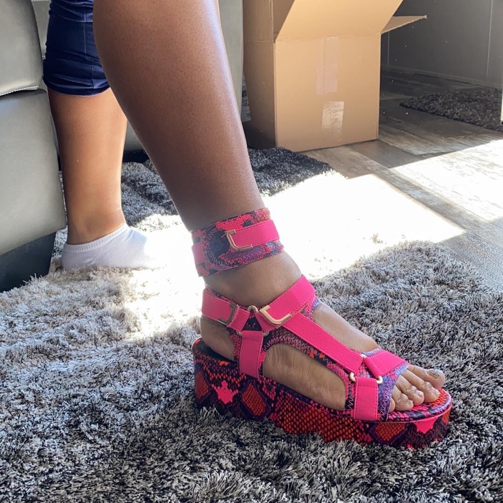 Sandals by liliana platforms